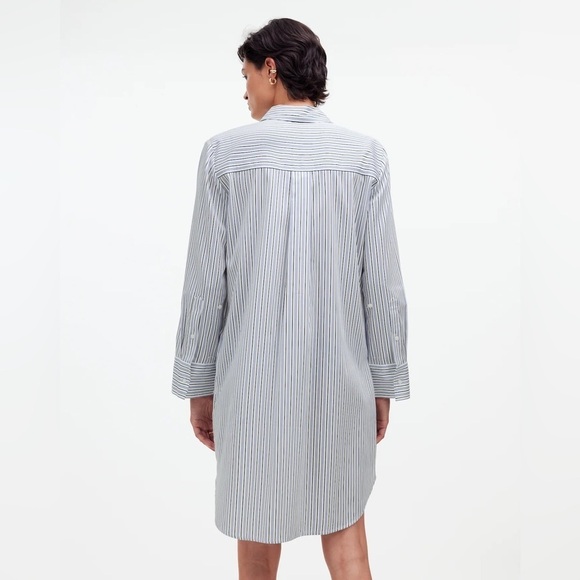 Madewell Y-Neck Relaxed Shirtdress in True Midnight NS220 - Picture 5 of 10